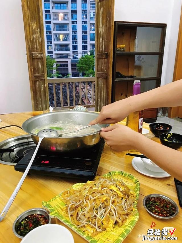 粥水猪杂、牛杂串串、酸笋牛展、花茶蛋糕... 请查收这波仁化、乐昌网红美食打卡清单！