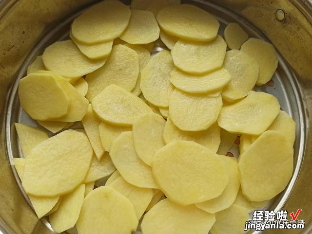 土豆最好吃的6种做法，步骤简单，鲜香美味，快学会做给家人吃吧