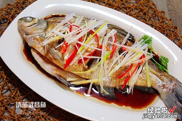 4道凉菜,6道荤菜,一桌丰盛的年夜饭,做法没什么难度