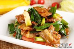 四川回锅肉的正宗做法，牢记3个关键步骤，浓香可口，太费米饭了