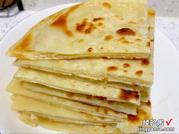 死面大饼怎么做软而不硬?用对和面水是关键,教程来了,一学就会