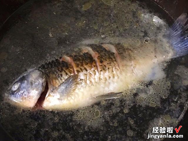 秋冬季节养生,建议多吃白萝卜,教你一个新做法,安稳健康过秋冬