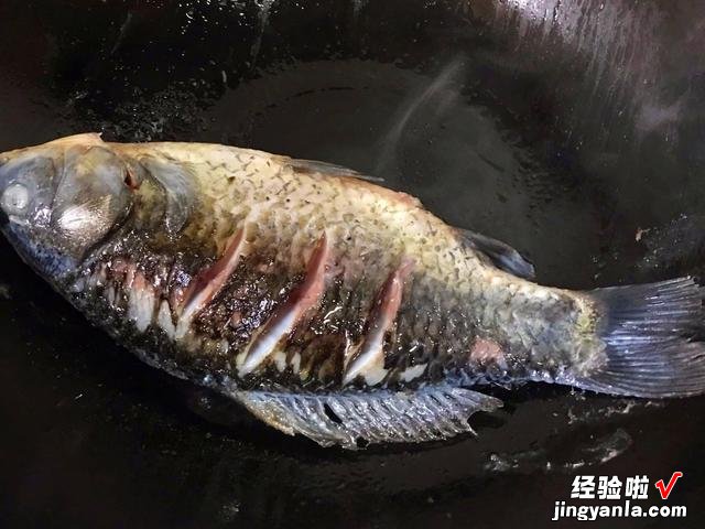 秋冬季节养生,建议多吃白萝卜,教你一个新做法,安稳健康过秋冬
