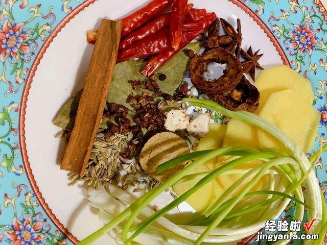 酱牛肉想要好吃?只凭感觉可不行,大厨教你3招,酥嫩爽口有嚼劲