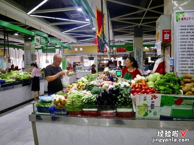 在菜市场买菜时,遇见这6种蔬菜,尽量不要买,菜贩子自己都不吃
