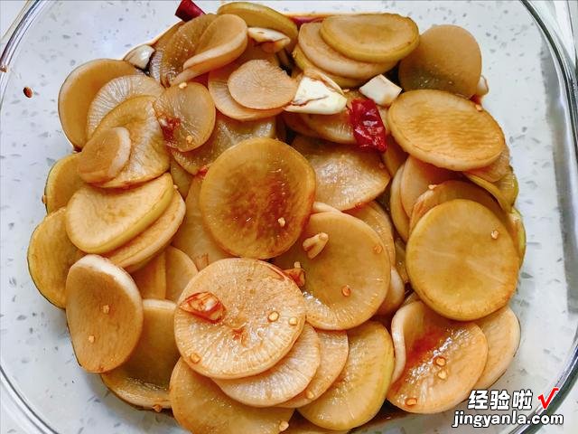 这才是腌萝卜的传统做法,无需一粒盐,通气解腻,萝卜爽脆不回软