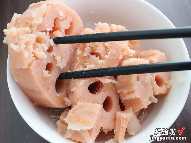 莲藕怎么煮才容易烂?很多人第一步就错了,教你一招,汤浓味又美