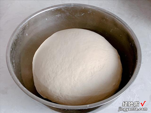 发面总是失败？教你做零失败的奶香大馒头，松软香甜，孩子抢着吃