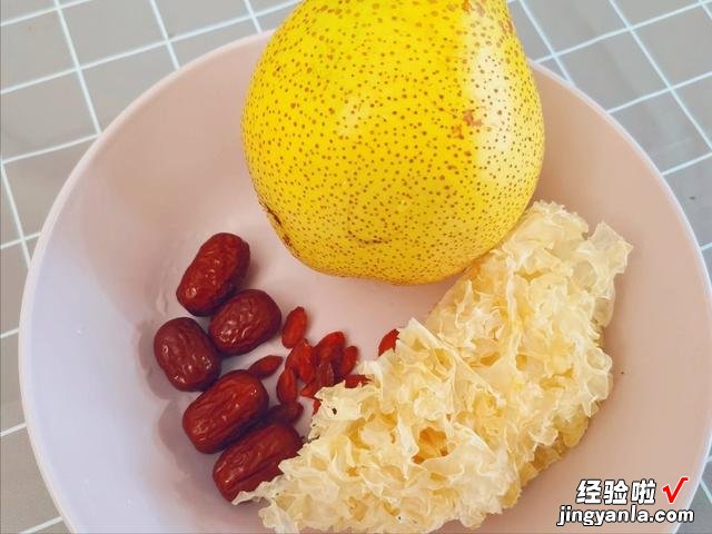 冬天干燥易上火,这6道降火菜谱,常做给家人吃,润肺降燥少生病