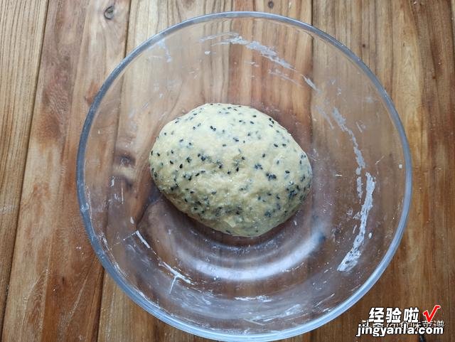 想吃零食不用买,教你6种自制小零食,香酥脆口,没有烤箱也能做