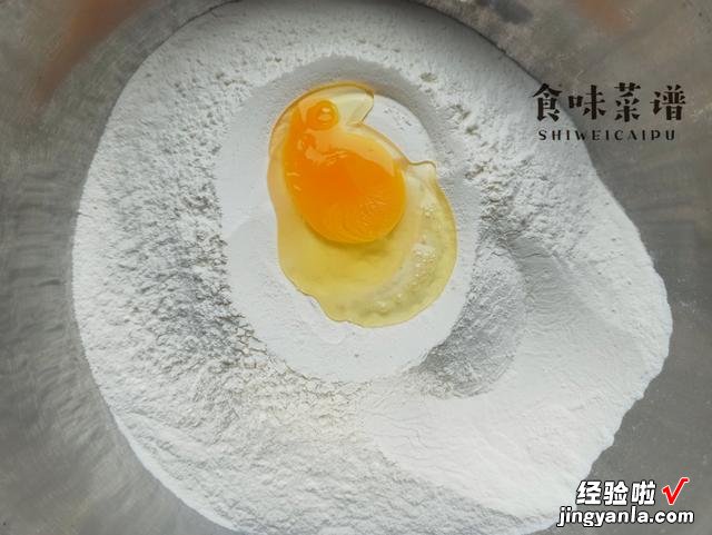 包猪肉韭菜饺子,牢记“3加2不加”,韭菜嫩绿不出水,家人都爱吃