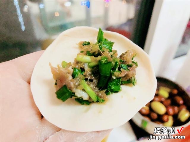 包猪肉韭菜饺子,牢记“3加2不加”,韭菜嫩绿不出水,家人都爱吃