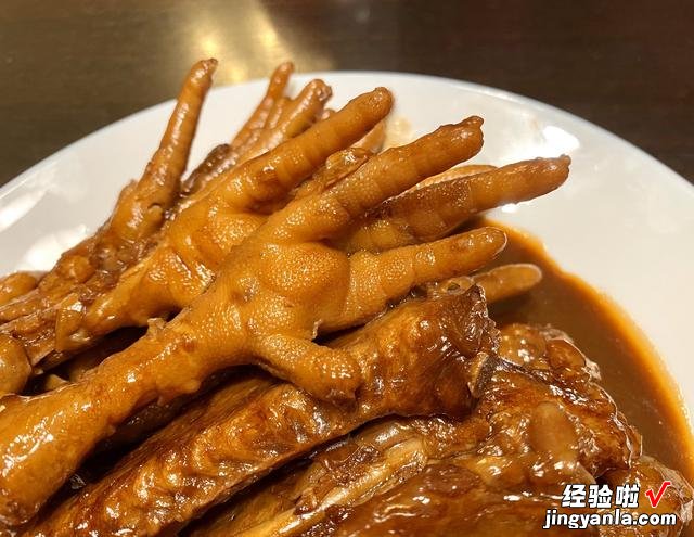 北方人最爱的6道下酒菜,咸香味美,只要上桌,酒量小也能喝半斤