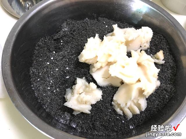 黑芝麻最好吃的5种做法，步骤简单，滋补极佳，快学会做给家人吃