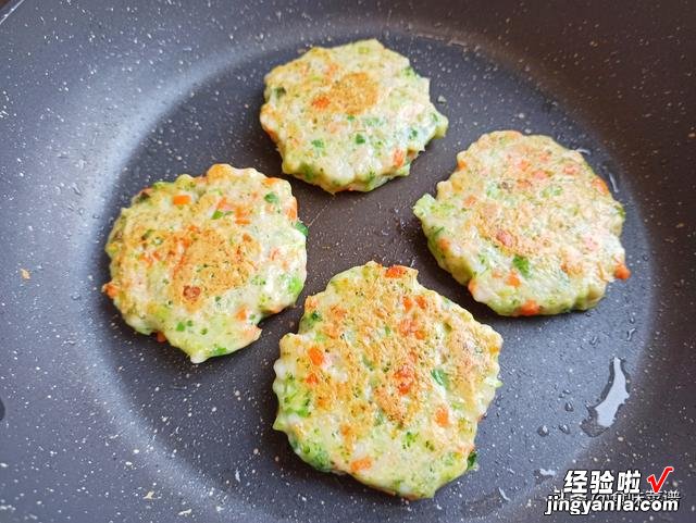 虾仁最好吃的4种做法,步骤简单,鲜嫩美味解馋,很适合新手学习