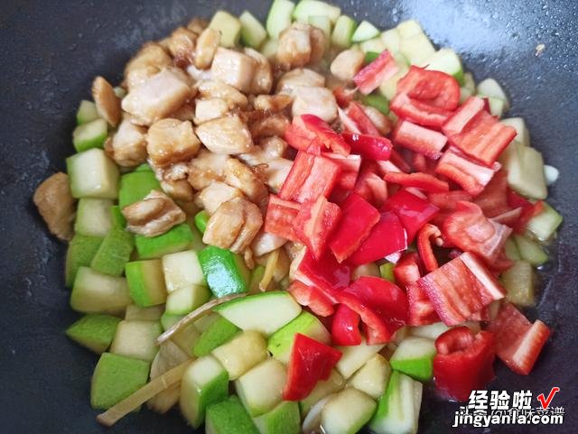 鸡胸肉最好吃的6种做法，肉质不柴，鲜香入味，不用担心长胖增重