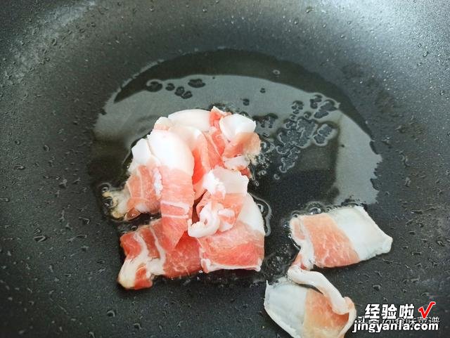 豆腐最好吃的12种做法，步骤简单，鲜香入味，快学会做给家人吃吧