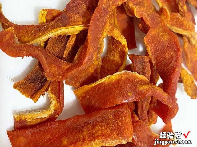 趁着阳光充足,这9种蔬菜可以多晒一些,留着冬天吃,炖肉特别香