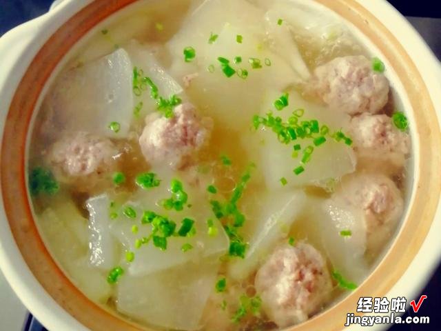 今日处暑,记得准备“3汤2果1肉”,合理安排饮食,顺利进入深秋