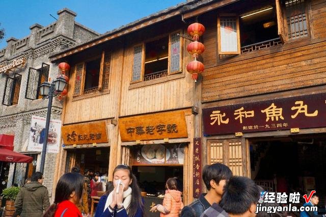 辉煌时的北京“八大楼”,象征身份权贵,吃饭要预约,现仅存3家
