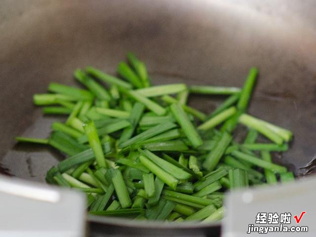 韭菜怎么搭配才好吃？分享5种不同的做法，鲜香又美味，老少皆宜