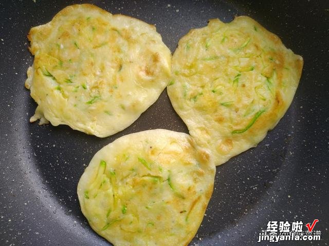 今日末伏，“末伏烙饼摊鸡蛋”，教你8种饼做法，蓬松柔软不发硬