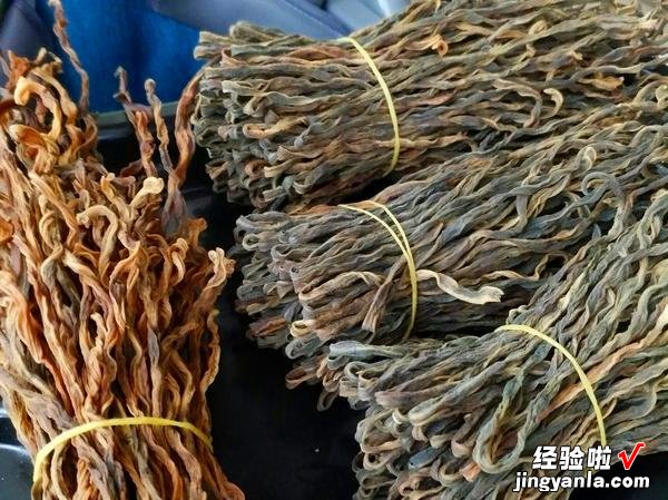立秋前后,把6款蔬菜晒干,做法简单,放一年不坏,冬天炖肉很香