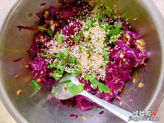 5种含有丰富“花青素”的食物，女生要常吃，皮肤光滑，抵抗衰老