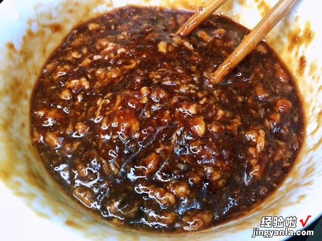 豆角酱肉包好吃有诀窍，教你调馅的正确方法用料，包子不好吃才怪