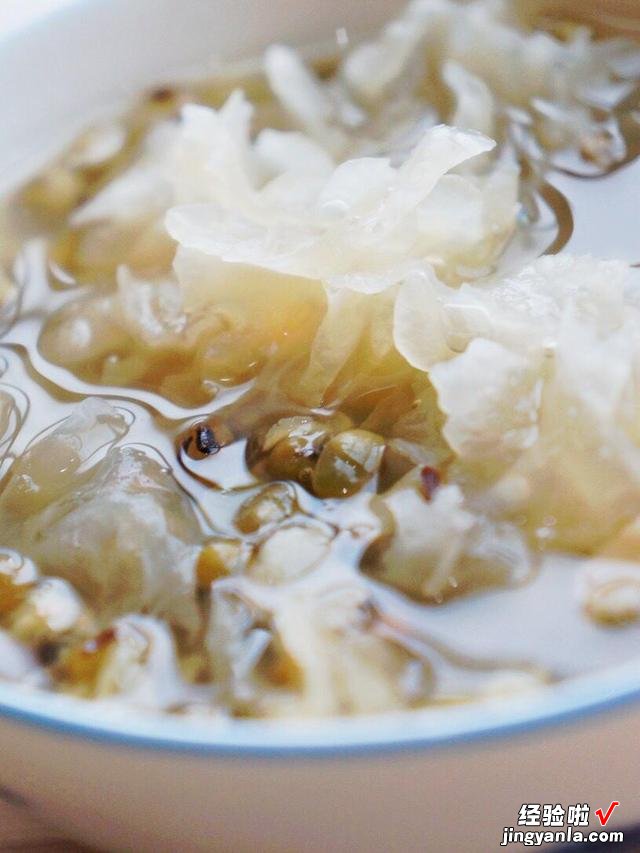 绿豆熬汤配什么最好?教你6种不一样的做法,营养丰富,消暑解渴