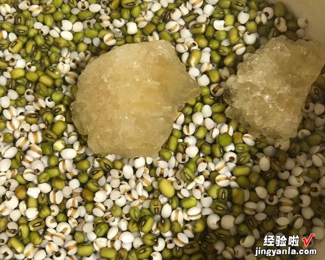 绿豆熬汤配什么最好?教你6种不一样的做法,营养丰富,消暑解渴
