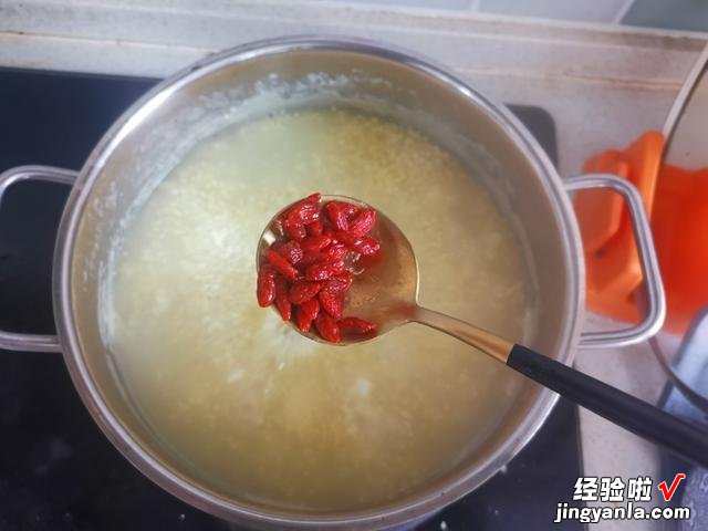 今天10月23号，是“霜降”节气，饮食上吃啥？才能对身体好？