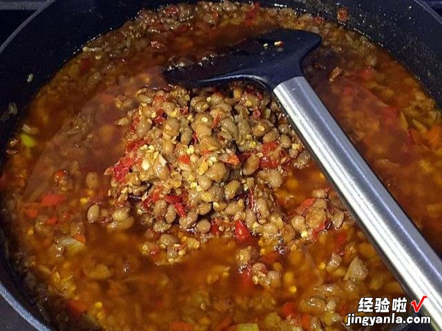 家中自制牛肉酱，秘制配方，手把手教你，夹馒头卷饼拌面吃啥都香