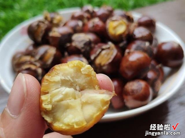 这才是水煮板栗的正确做法!比糖炒栗子好吃,皮脆易剥,香甜可口