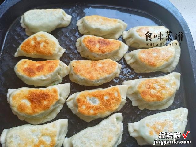 最近几天,孩子迷上了它,早晚餐都想吃,外酥里嫩,鲜嫩营养多汁