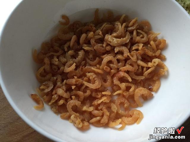 饺子馅怎么调才好吃？教你一个新做法，皮薄馅大，味道鲜美又好吃