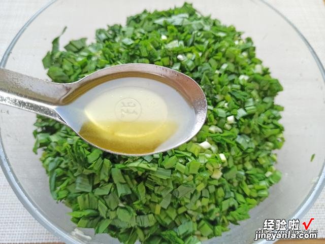 中秋团圆吃饺子,教你6种馅的调法,鲜嫩多汁,都是家人爱吃的味