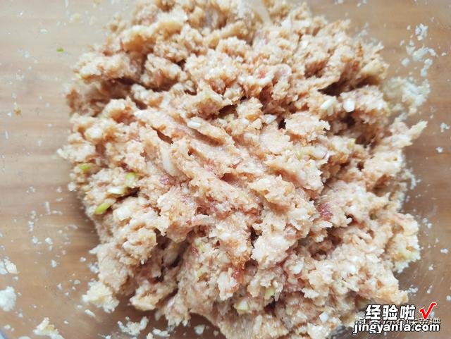 中秋团圆吃饺子,教你6种馅的调法,鲜嫩多汁,都是家人爱吃的味