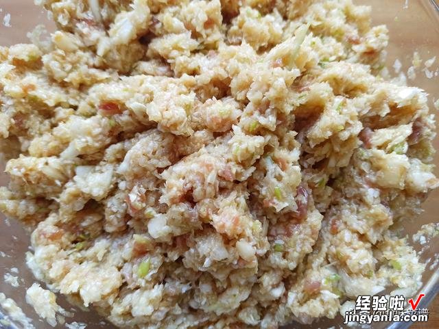 中秋团圆吃饺子,教你6种馅的调法,鲜嫩多汁,都是家人爱吃的味
