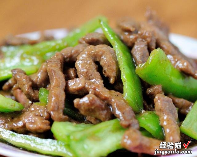 菜场买新鲜牛肉，老板切好以后，交代我回去别洗了，这是啥原因？