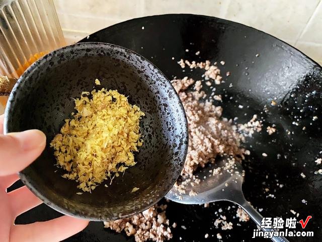 酱肉包怎么做才好吃？教你一个秘制配方，咸甜美味，用料精确到克