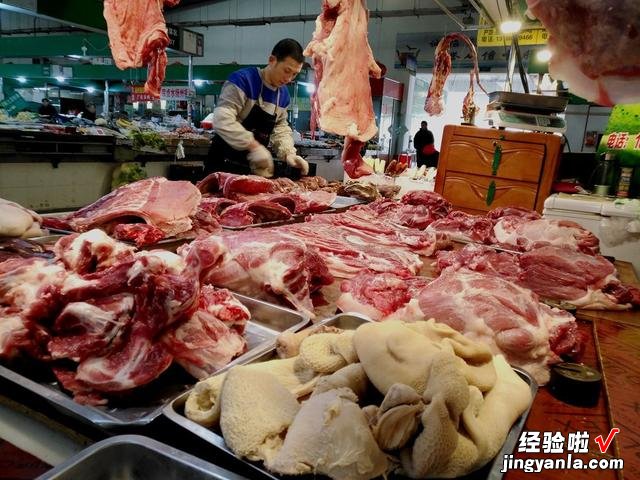 猪身上有一块肉，叫做“槽头肉”，买时擦亮双眼，肉贩自己都不吃