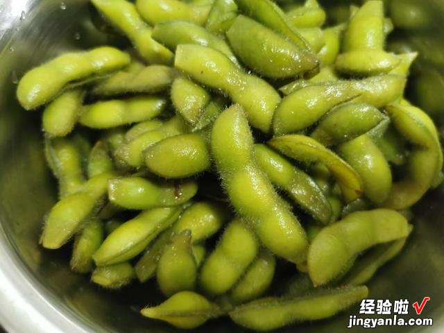 夏天这5种应季蔬菜，一定别错过，含钙量比牛奶高，几乎不打农药