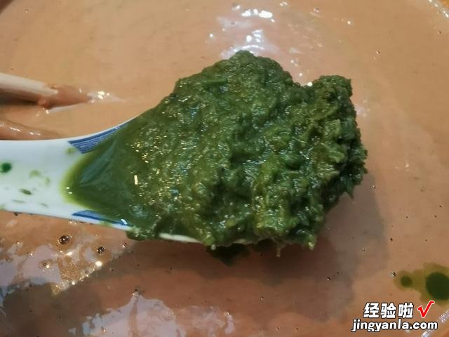 有了这碗蘸料，吃火锅再也不用愁了，涮啥都香，教你详细配方比例