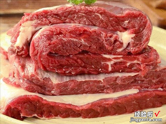 牛肉怎样炖才熟得更快？老师傅教我3个小技巧，牛肉烂鲜香没腥味