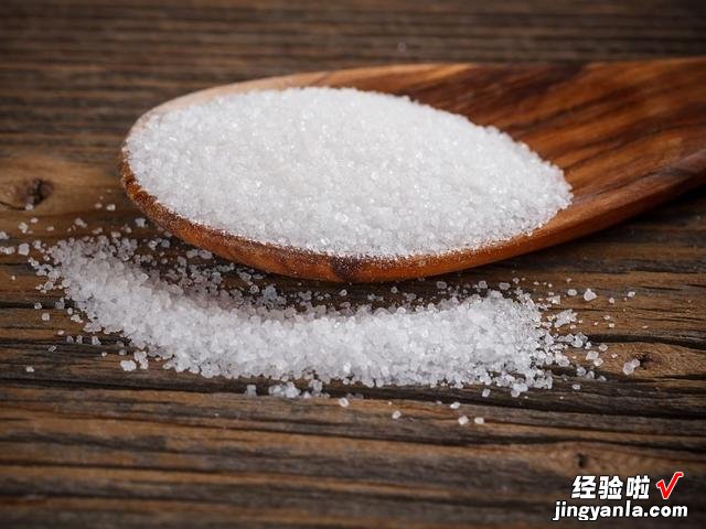 牛肉怎样炖才熟得更快？老师傅教我3个小技巧，牛肉烂鲜香没腥味