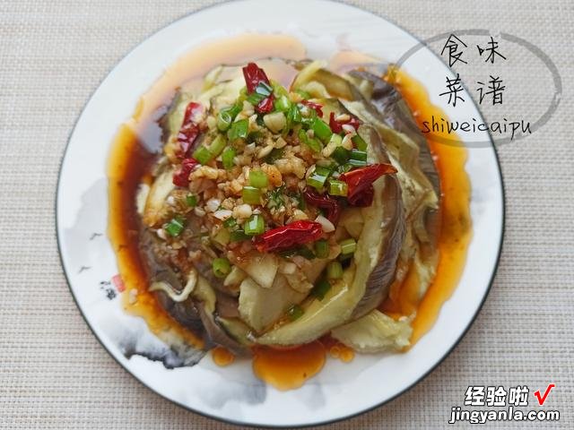 年夜饭精选6道凉拌菜，做法简单，清口解腻，端上桌一会儿就光盘