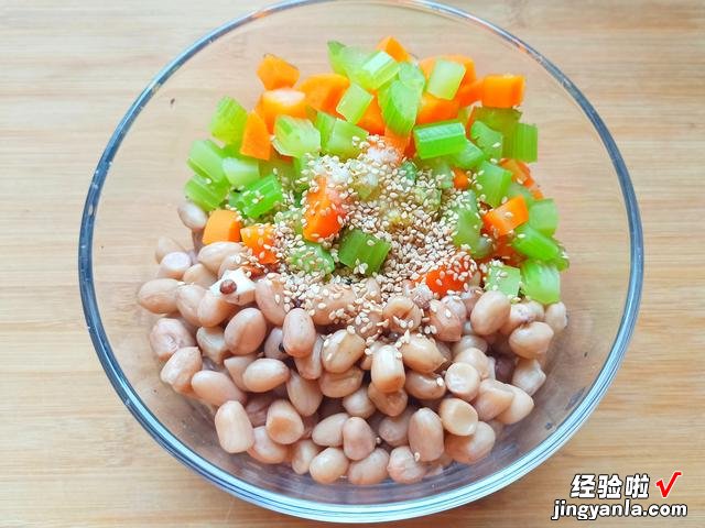 除夕夜年夜饭,6道凉拌菜要收藏,清爽又解腻,学会做给家人们吃