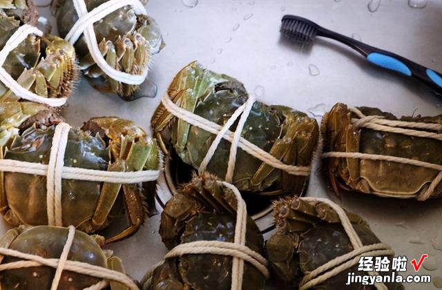 除夕夜,年夜饭必备的4道“硬”菜,款待家人朋友,脸上倍有面子