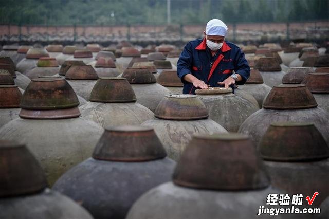 山西人吃醋，从来不认牌子，吃的都是小作坊，品牌那是哄外地人的